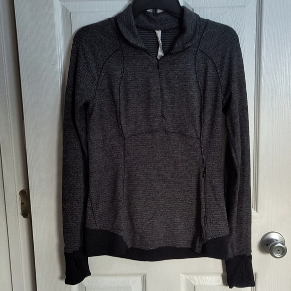 Lululemon Runderful 1/2 Zip - Picture 4 of 6